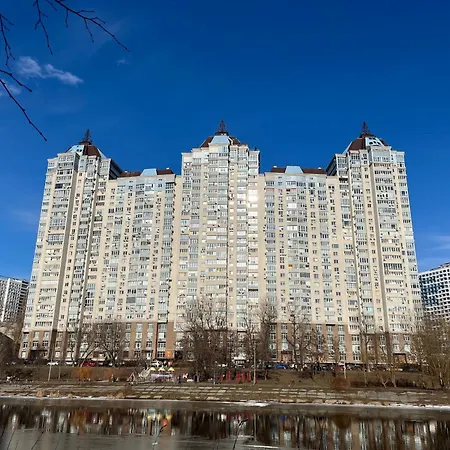 4Room Hostel Kyiv Exterior photo
