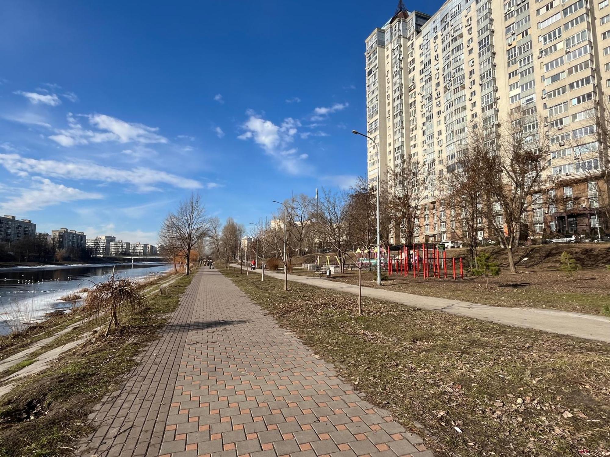 4room Apartment Kyiv
